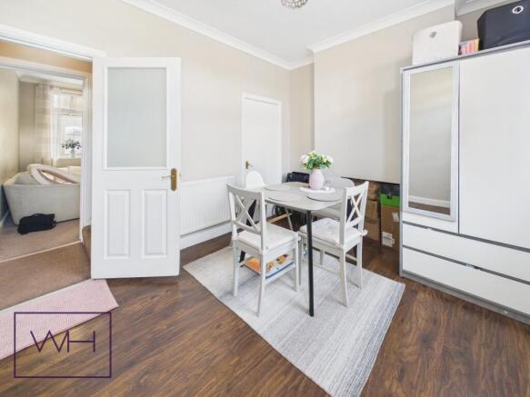 CAM04980G0-PR0140-ST