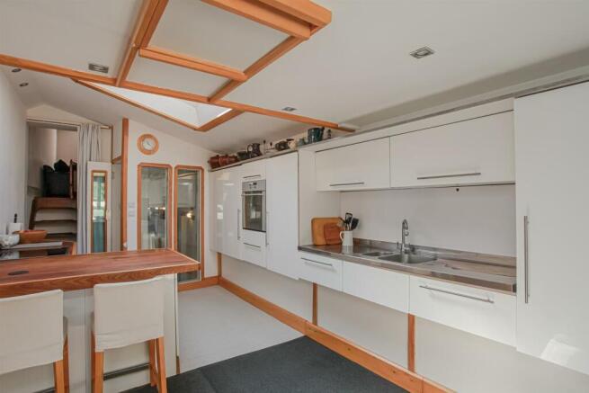 kitchen ii.jpg