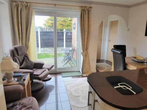 Open Plan Dini...