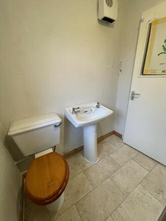 Shower Room a.JPG