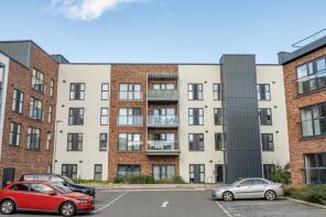 Flat 20, 1 Trinity House North, Anniversary Avenue West, Bicester OX25 2DQ