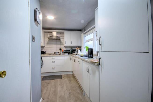 2 bed Mobile Home for sale Image 5