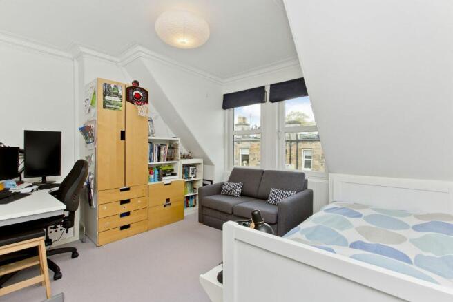 Photo 8