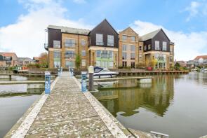 14, Marine Point Apartments, Marine Approach, Burton Waters, Lincoln LN1 2LW