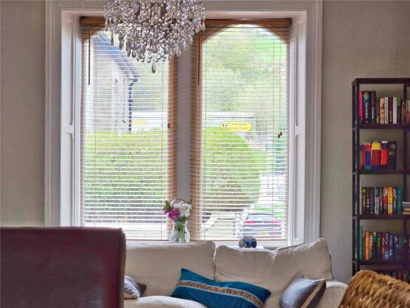 Feature Windows