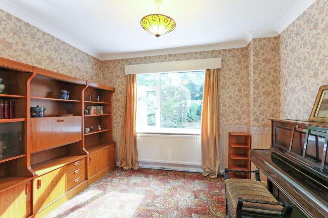 3 bed Semi-Detached for sale Image 4