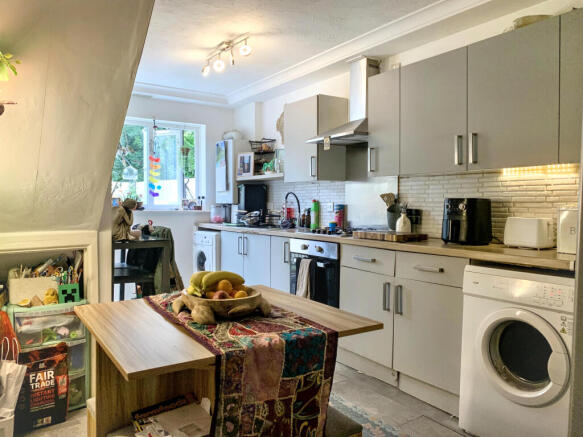 Doubletrees Court, St Blazey, Cornwall photo 4