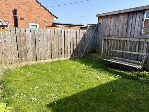 1 bed Bungalow for sale Image 11