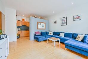46, 1 Chiswick Green Studios, Evershed Walk, London W4 5BW