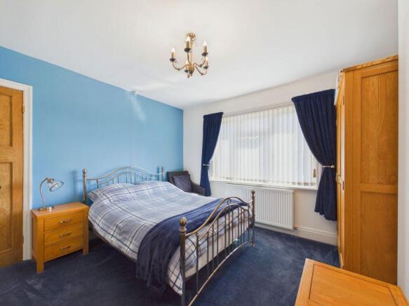 3 bed Semi-Detached for sale Image 6