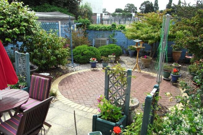Photo 6