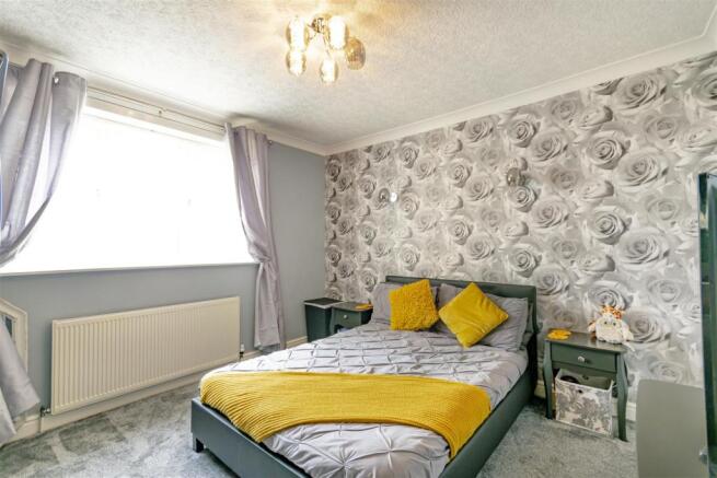[] - 27 Mount Crescent_0244-HDR copy.jpg