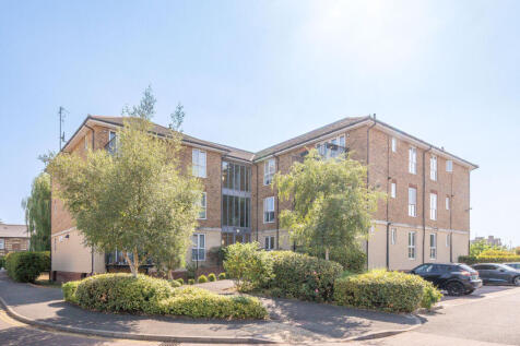 Catherines Close, Raynes Park, London, SW20