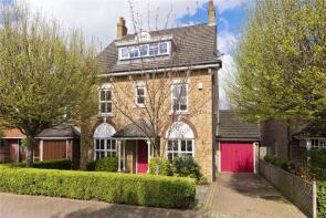 16, Hayward Road, Thames Ditton KT7 0BE