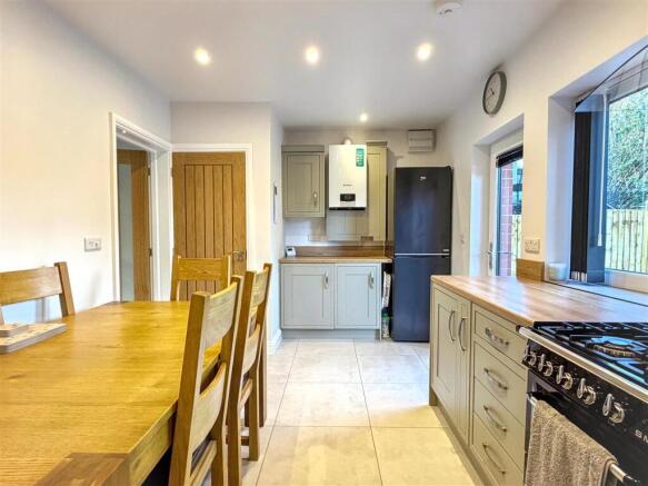 Kitchen Diner
