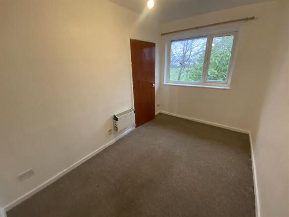 Kearsley Close, Seaton Delaval, Whitley Bay photo 5