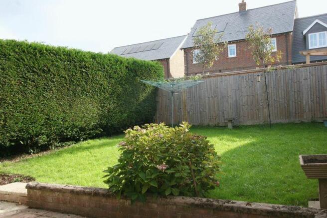 Photo 10