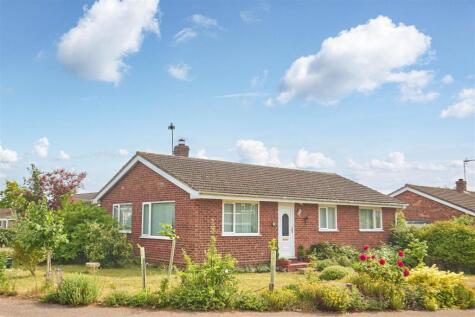 Field House Gardens, Diss