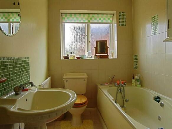 Photo 11