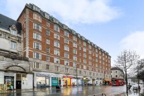 122, Peters Court, Porchester Road, London W2 5DS