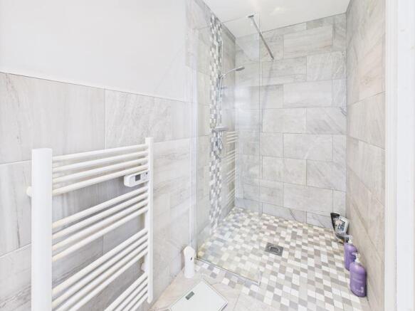 Ground Floor En-Suite