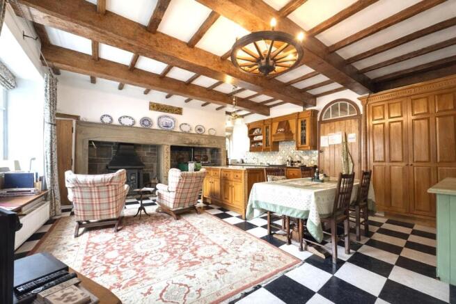 5 bed Character Property for sale Image 5