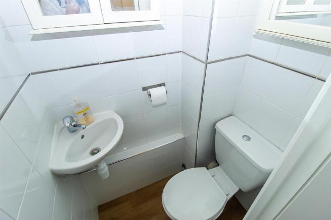 1 bed Ground Flat for sale Image 7