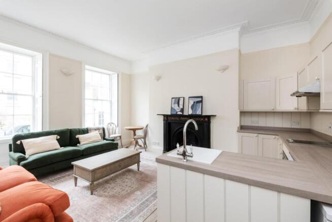 Ground Floor Flat, 3 Bedford Street, Bath BA1 6AD-