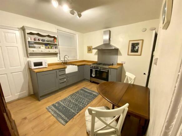 2 Bedroom End of Terrace Home