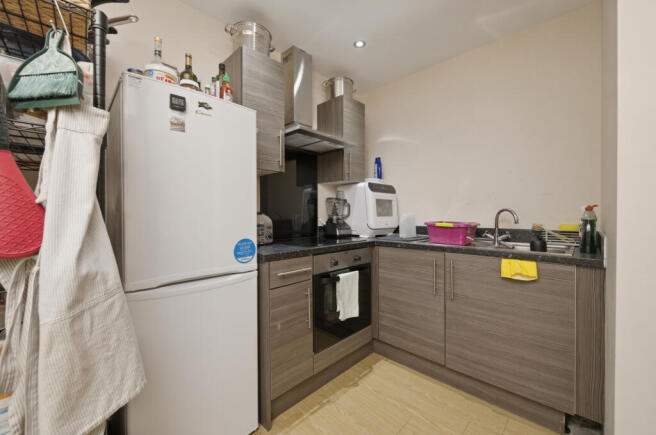 1 bed Flat for sale Image 6
