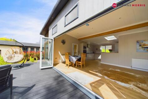 Low Road, Fenstanton, Huntingdon, Cambridgeshire, PE28