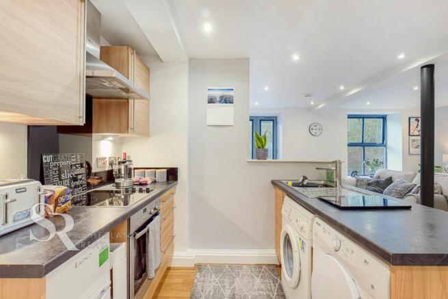 Living Kitchen Area