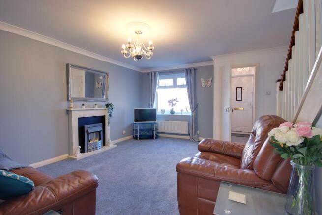 3 bed Semi-Detached for sale Image 8