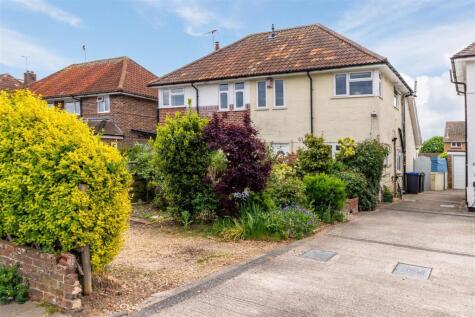Terringes Avenue, Worthing