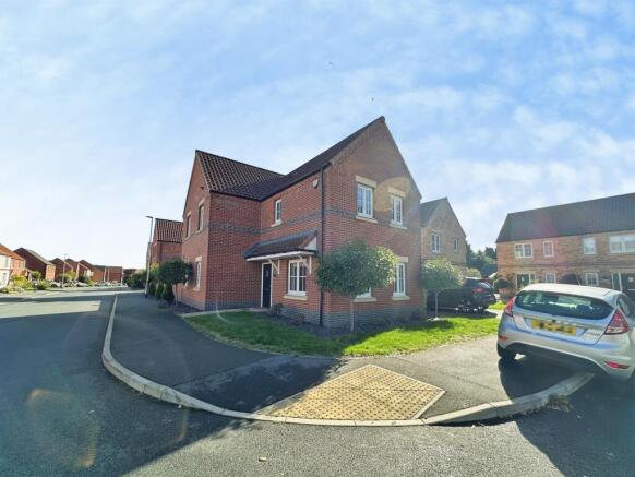 Kingfisher Way, Ollerton, Newark photo 2
