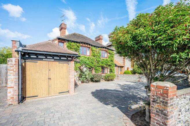 Front Aspect