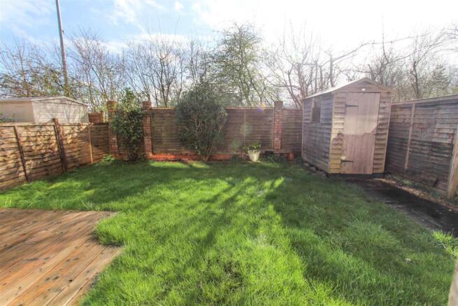 GARDEN 2.jpg
