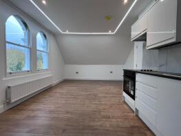84, Crouch Hill, Hornsey, London N8 9ED