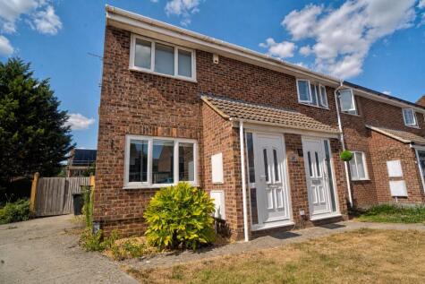 Wakefield Close, Freshbrook, Swindon, Wiltshire, SN5