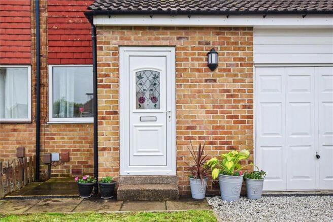 3 bed Semi-Detached for sale Image 8