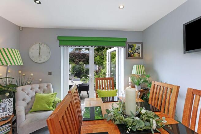 3 bed Semi-Detached for sale Image 12
