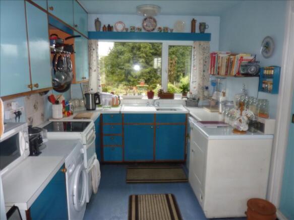 Photo 9