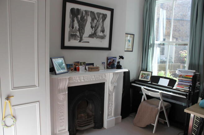 Photo 8