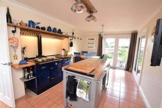 Kitchen Diner Alt
