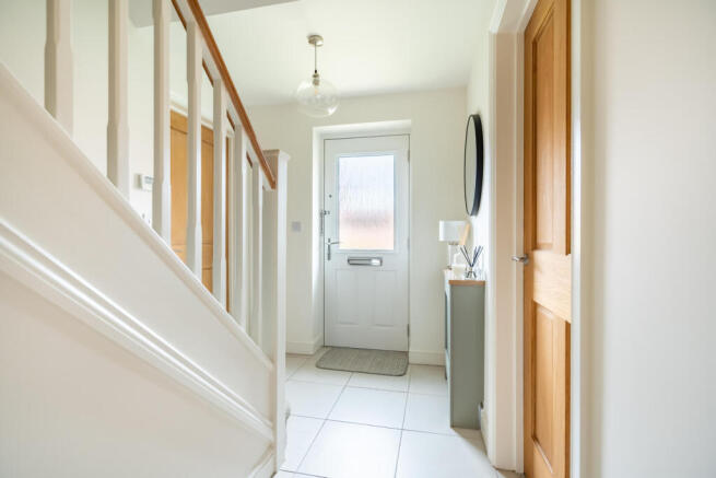 4 bed Detached for sale Image 8