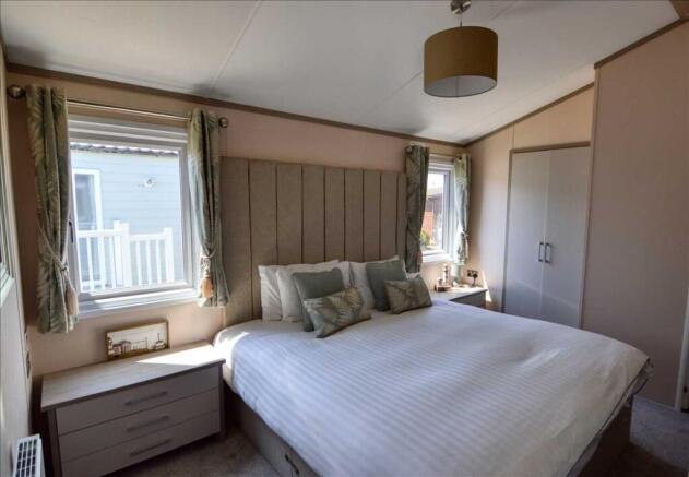 Haven Village - Artisan, Brightlingsea photo 4
