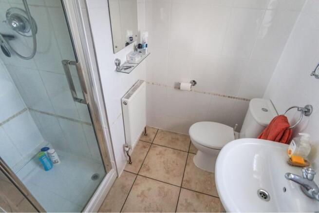 Master En-suite