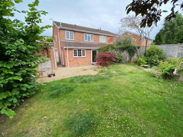 Rear Garden 2.jpg
