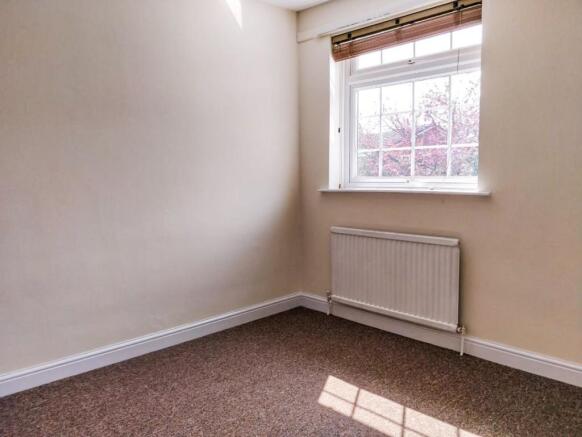 bedroom 2.JPG