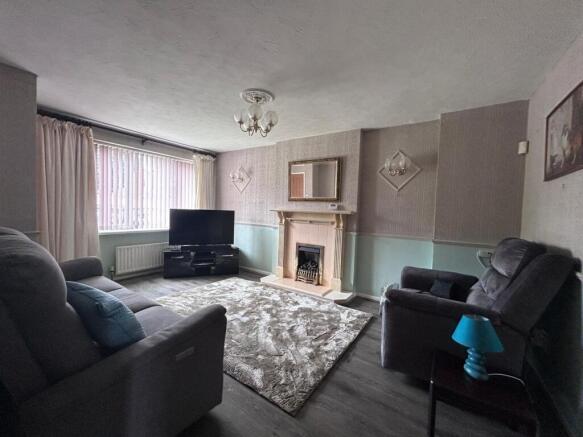 Loweswater Avenue, Woodside, Bradford, BD6 photo 4